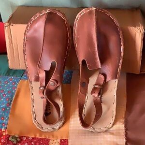 Women's   Barefoot  Tan Leather Loafers
